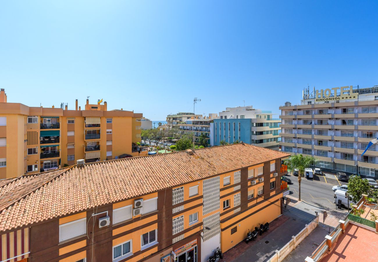 Ferienwohnung in Rincón de la Victoria - WintowinRentals Charmantes Apartment mit Sonnenterrasse in Meeresnähe