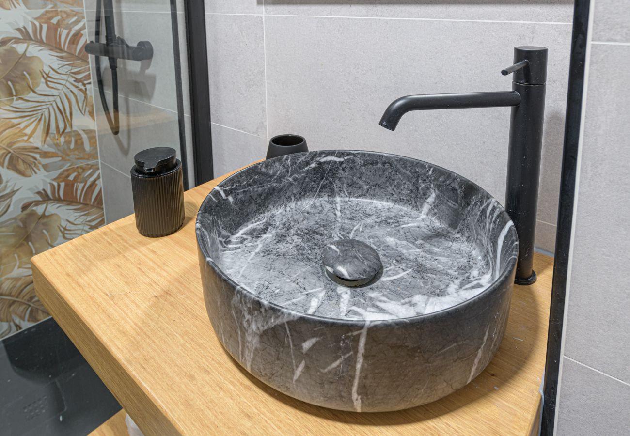 Ferienwohnung in Rincón de la Victoria - WintowinRentals Home Sweet Beach – 2 Schlafzimmer mit Terrasse in Strandnähe (Playa del Rincón)