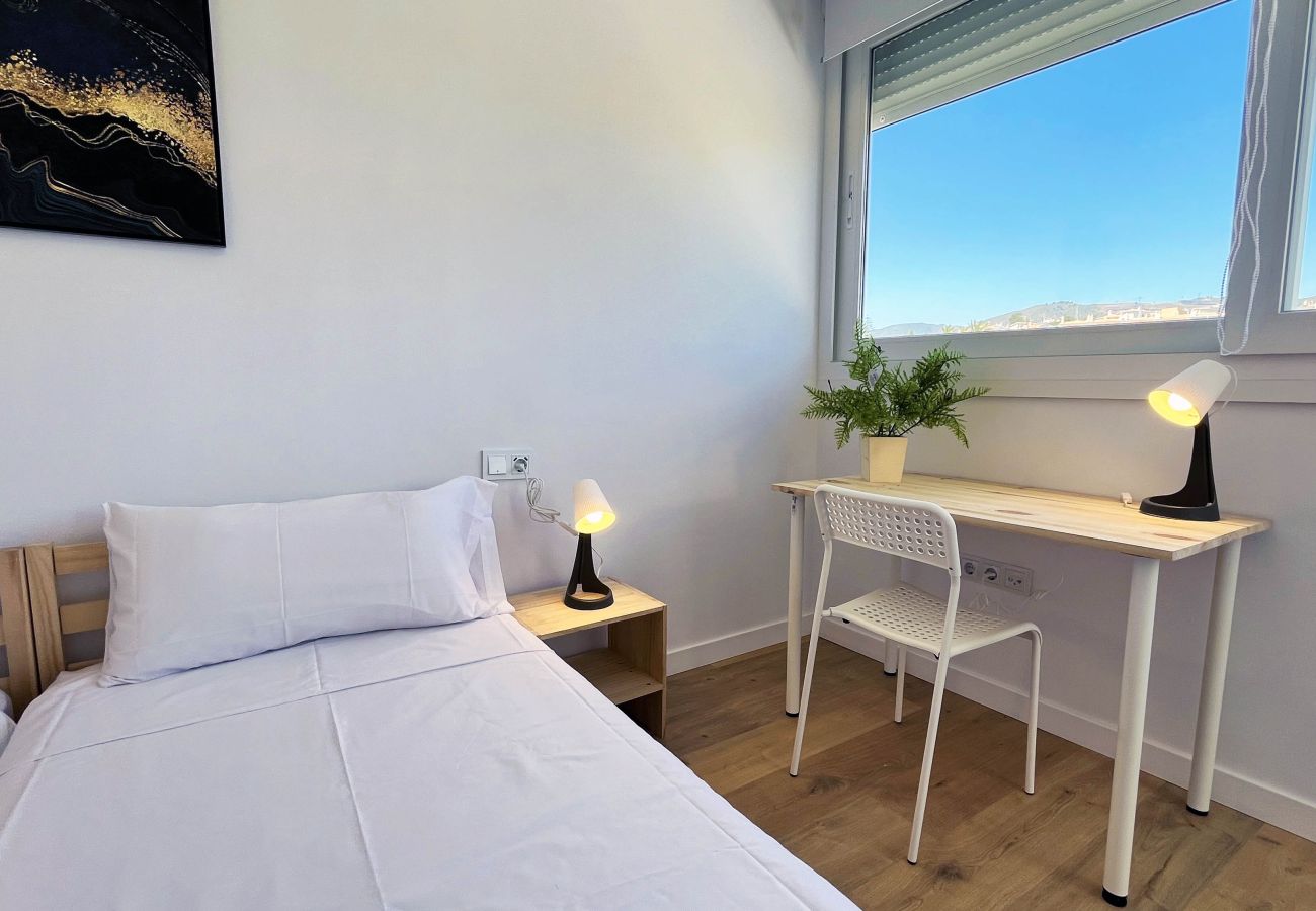 Doppelhaushälfte in Rincón de la Victoria - WintowinRentals Exklusives Familienchalet Mit Terrassen Und Strand In Der Nähe In Torre de Benagalbón