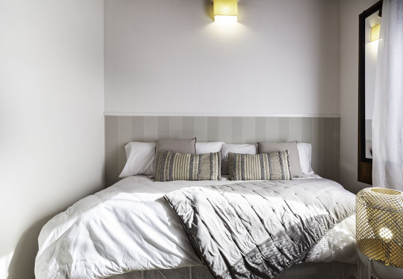 Ferienwohnung in Granada - WintowinRentals Fabelhaftes Penthouse mit Terrasse im Herzen von Granada