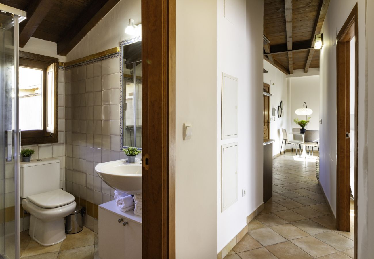 Ferienwohnung in Granada - WintowinRentals Fabelhaftes Penthouse mit Terrasse im Herzen von Granada