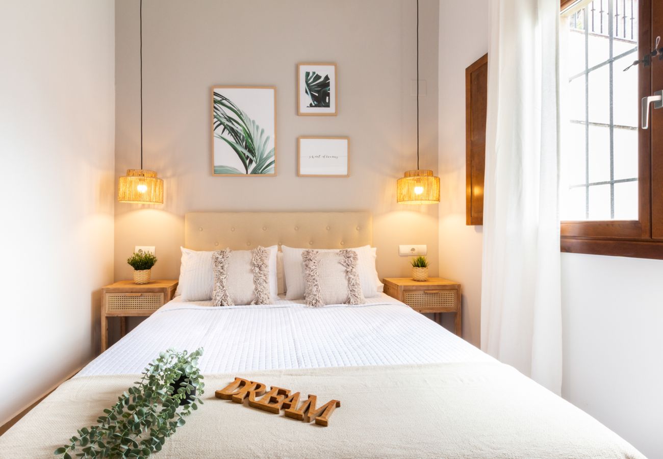 Ferienwohnung in Granada - WintowinRentals Gemütliche Wohnung mit privatem Innenhof neben dem Albaicín