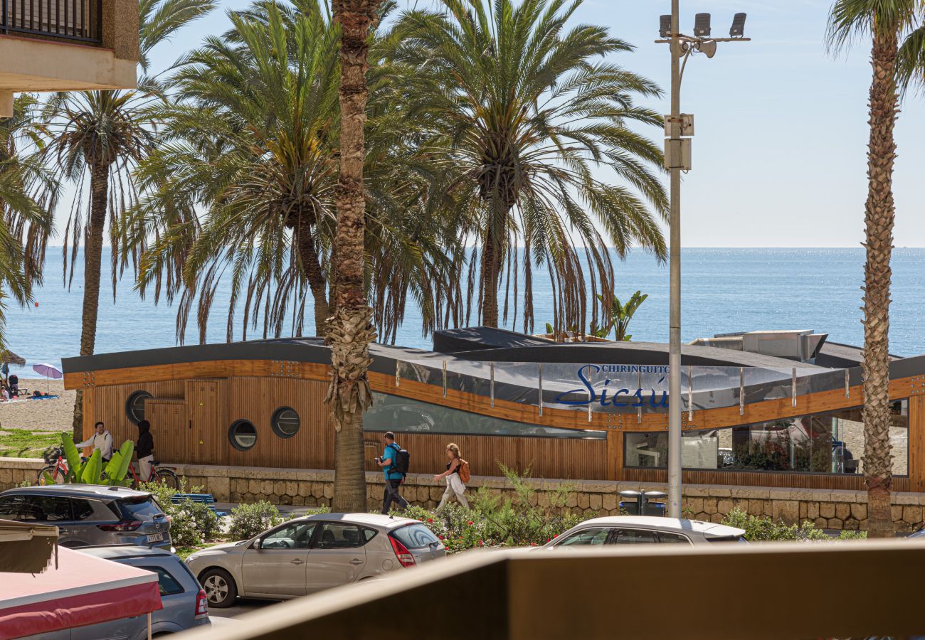Ferienwohnung in Málaga - WintowinRentals Luxury Apartment with Sea Views in La Malagueta
