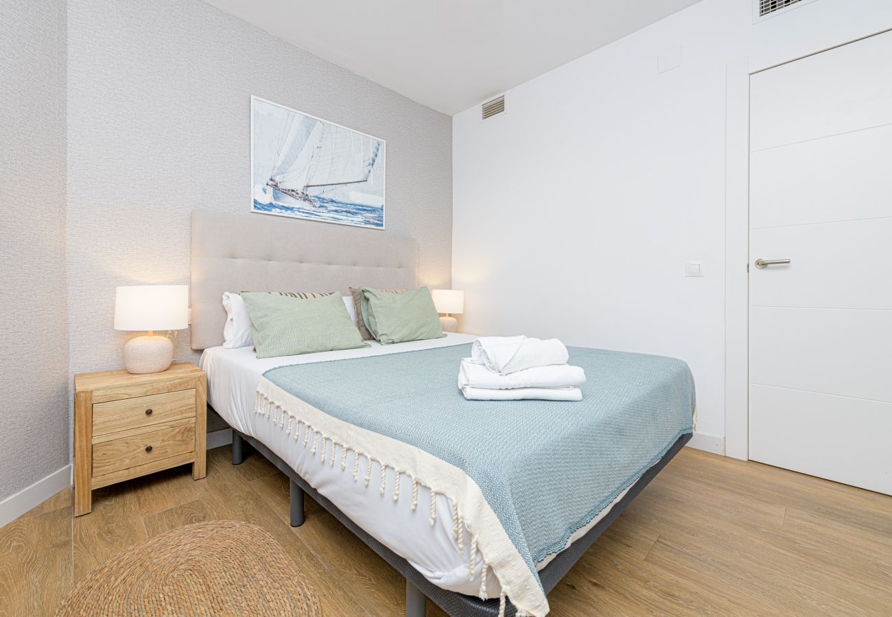 Ferienwohnung in Málaga - WintowinRentals Luxury Apartment with Sea Views in La Malagueta