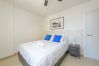 Ferienwohnung in Málaga - WintowinRentals Geräumiges Apartment in Huelin mit traumhaftem Ausblick, Parkplatz inklusive und in Strandnähe