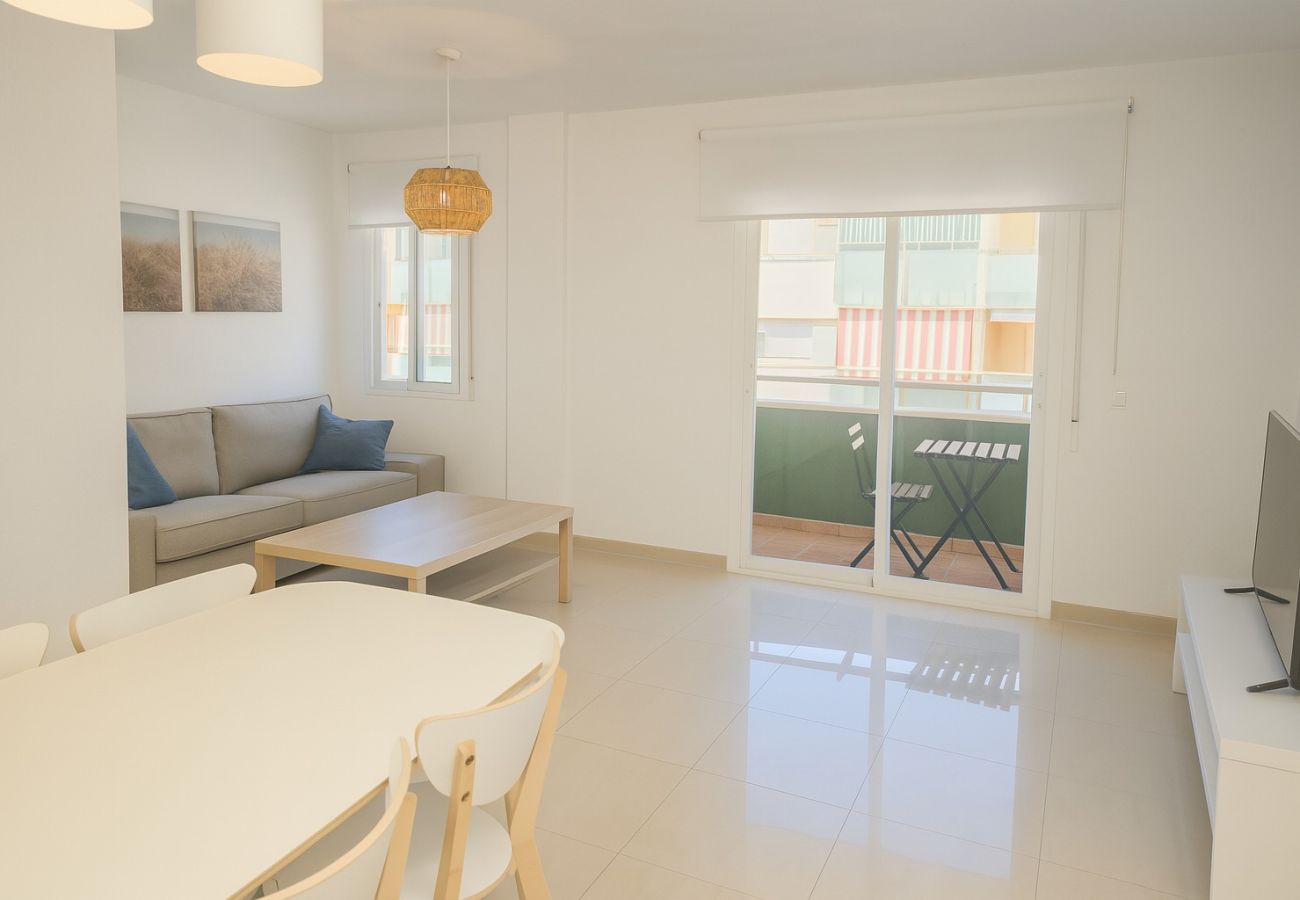Ferienwohnung in Málaga - WintowinRentals Teatinos, Campus, Pool und Terrasse