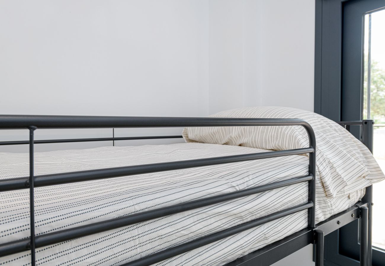 Ferienwohnung in Fuengirola - WintowinRentals Home Sweet Boliches 2 Schlafzimmer mit Terrasse in Strandnähe
