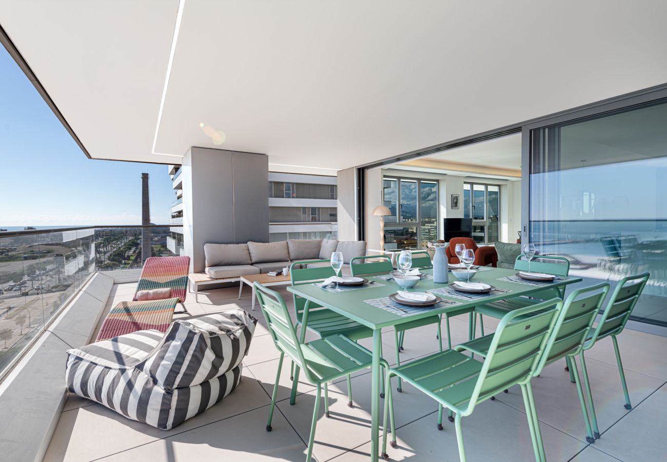 Apartment in Málaga - LUXURY APARTMENT IN MALAGA TOWER 8ºA