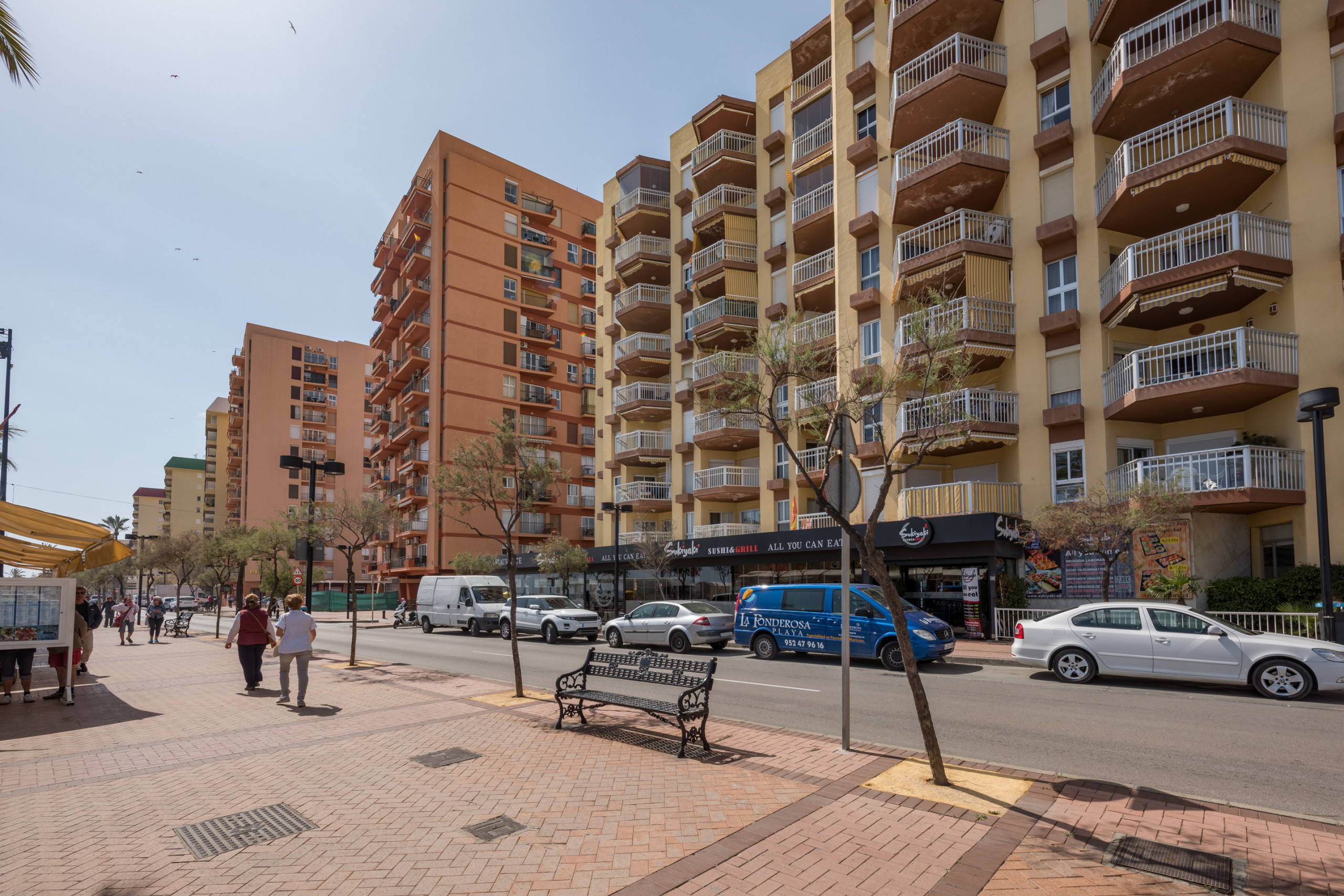 WintowinRentals Relax & Frontal Sea View Apartment in Fuengirola.