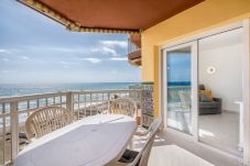 Apartment in Fuengirola - WintowinRentals Relax & Frontal Sea View.