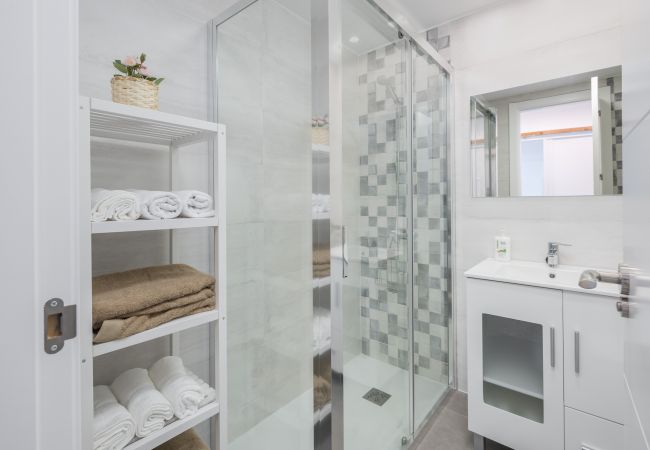 Apartment in Rincón de la Victoria - WintowinRentals Views of Dream & Luxury Location. Apartment in Rincón de la Victoria - WintowinRentals Views of Dream & Luxury Location.