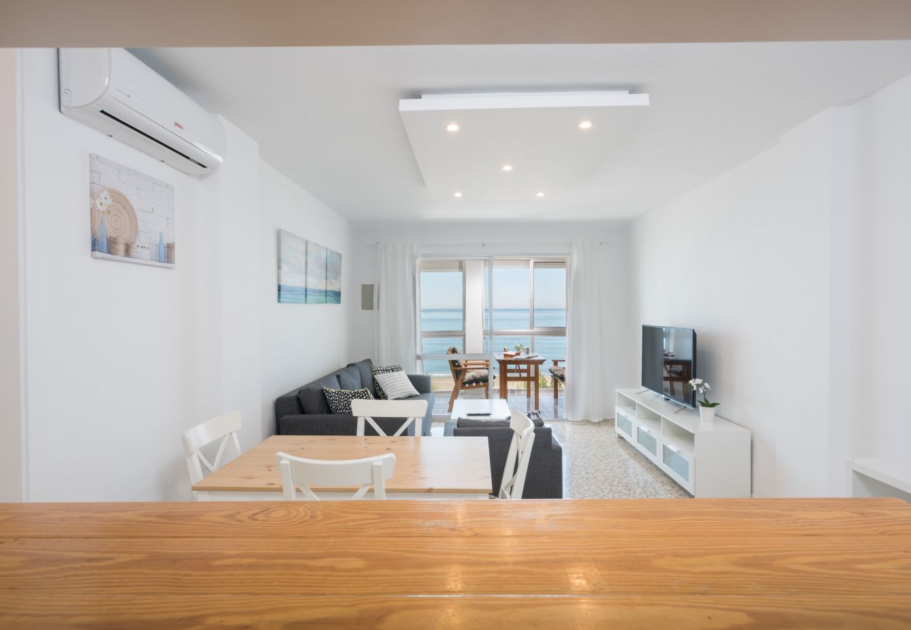 Apartment in Rincón de la Victoria - WintowinRentals Views of Dream & Luxury Location.