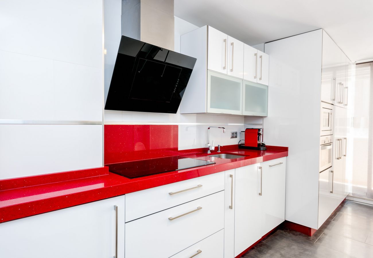 Apartment in Rincón de la Victoria - RELAX BY THE SEA, POOL, WIFI A / C.