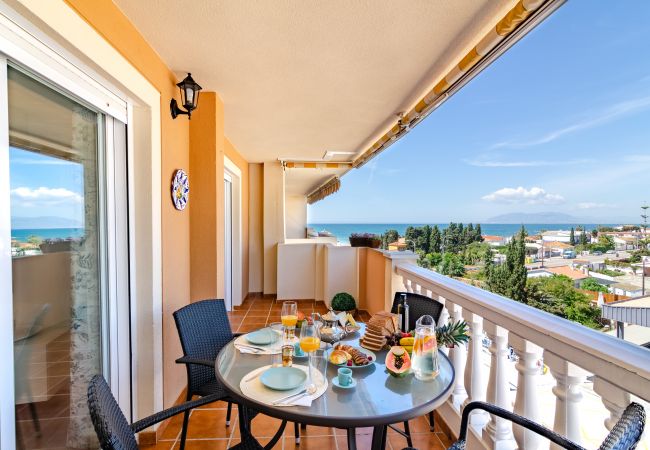  in Torre de Benagalbon - WintowinRentals Pool, Sunny side & Free Parking.
