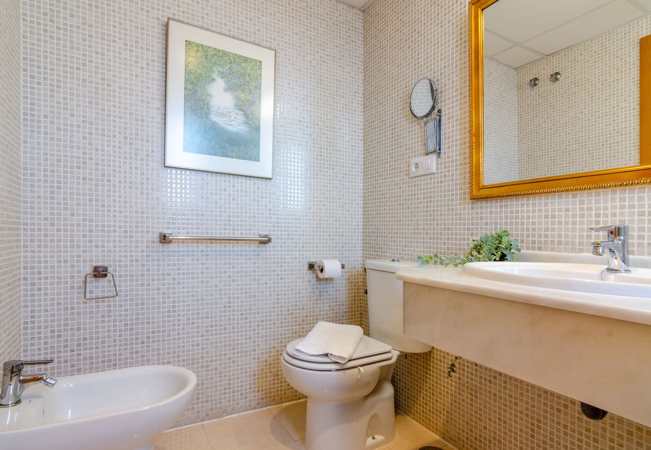 Apartment in Rincón de la Victoria - WintowinRentals Perfect location and Sea view.