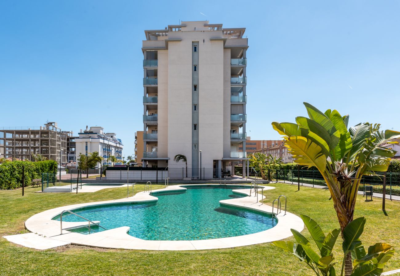 Apartment in Rincón de la Victoria - WintowinRentals Perfect location and Sea view.