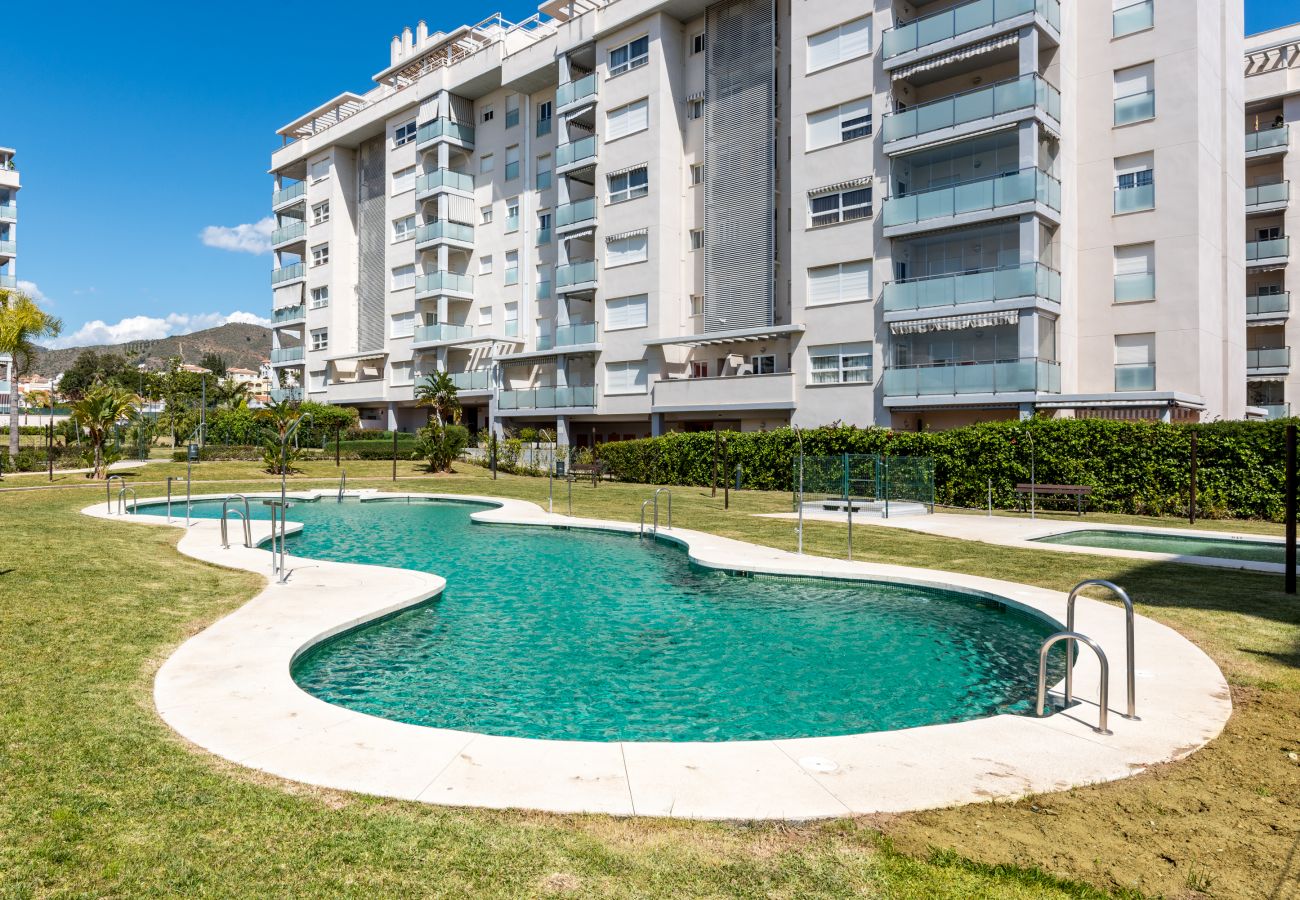 Apartment in Rincón de la Victoria - WintowinRentals Perfect location and Sea view.