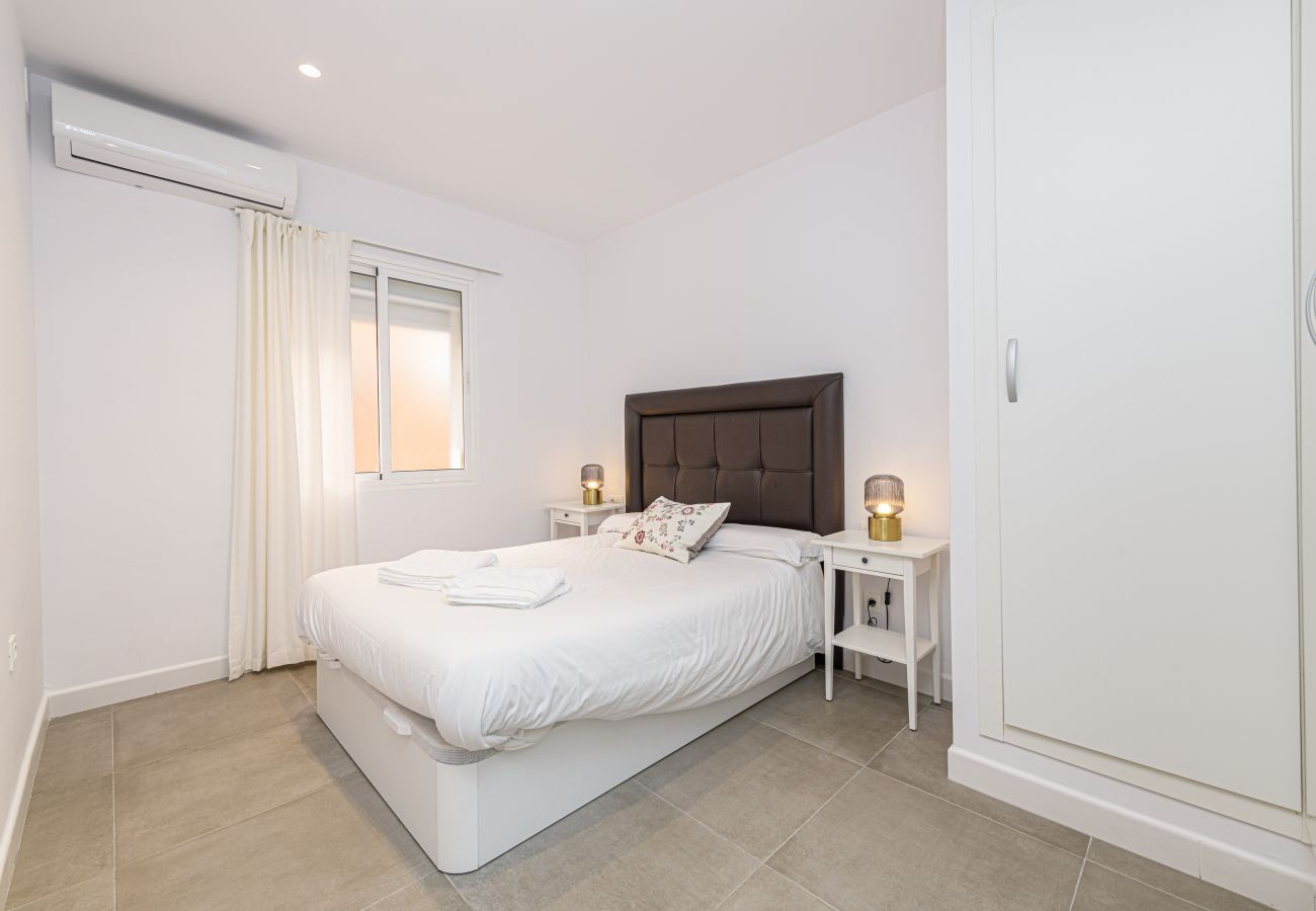 Apartment in Málaga - WintowinRentals Historical center, Quiet, Comfortable and Renovated.