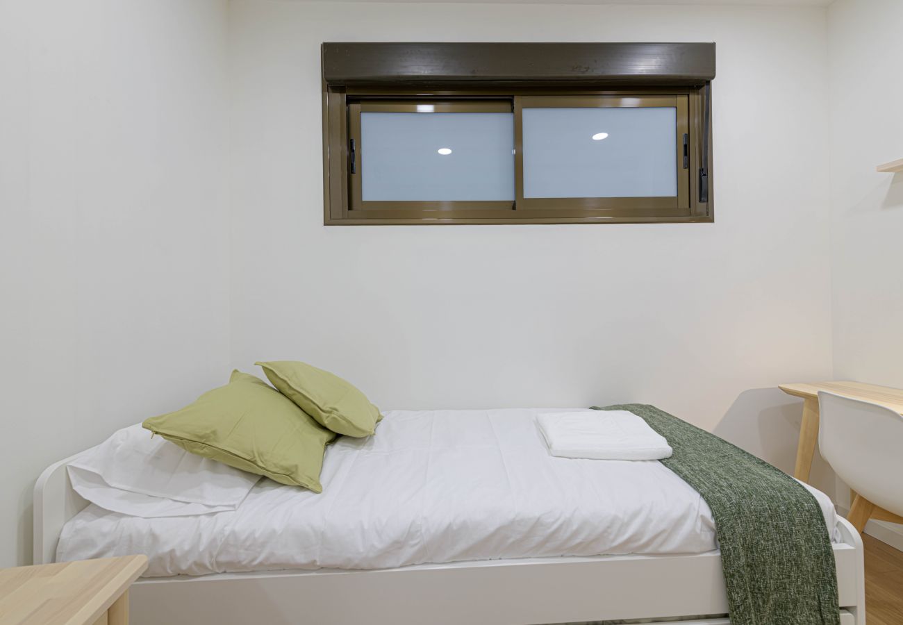 Apartment in Málaga - WintowinRentals Plaza del Teatro Historic Center of Malaga.