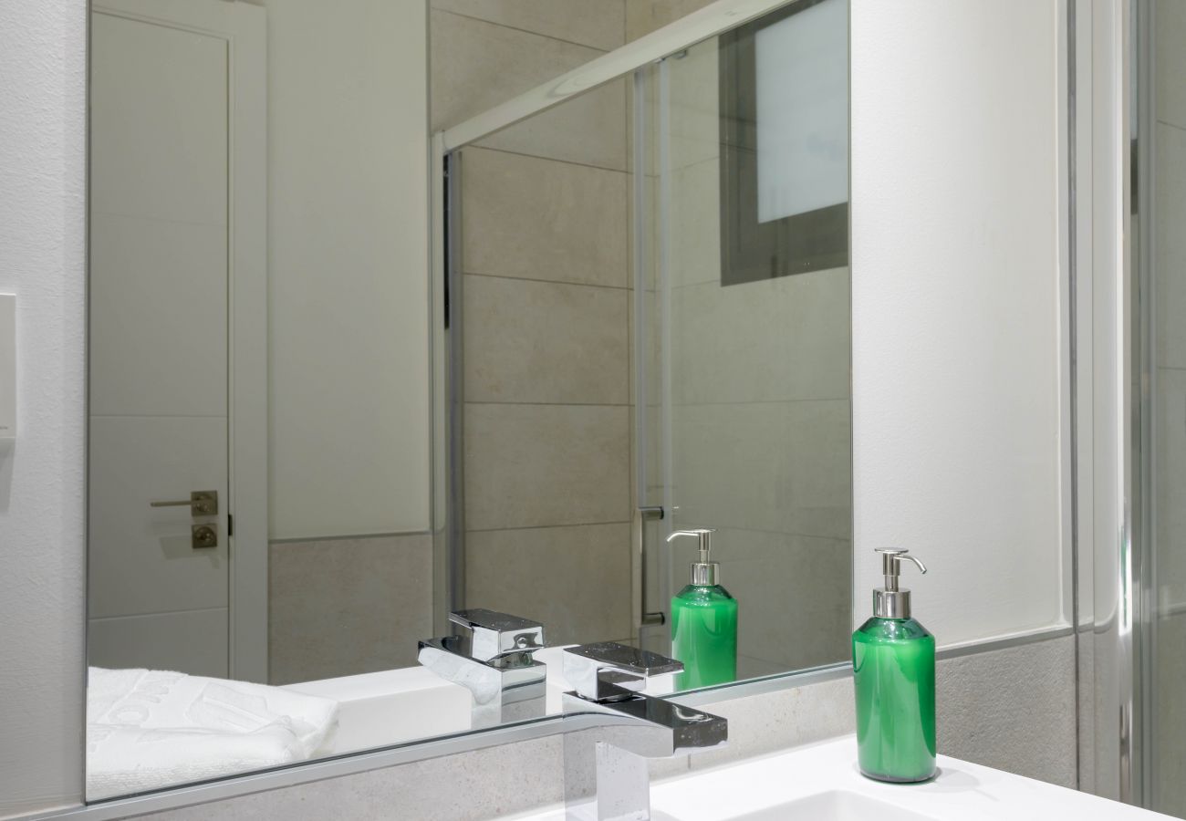 Apartment in Málaga - WintowinRentals Plaza del Teatro Historic Center of Malaga.