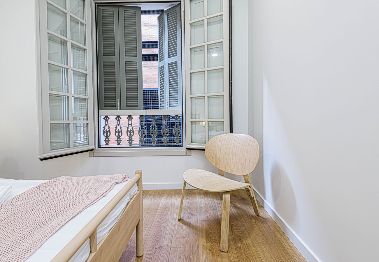 Apartment in Málaga - WintowinRentals Plaza del Teatro Historic Center of Malaga.