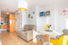 Apartment in Rincón de la Victoria - WintowinRentals BezmilianaPlaya Promenade Virgen del Carmen