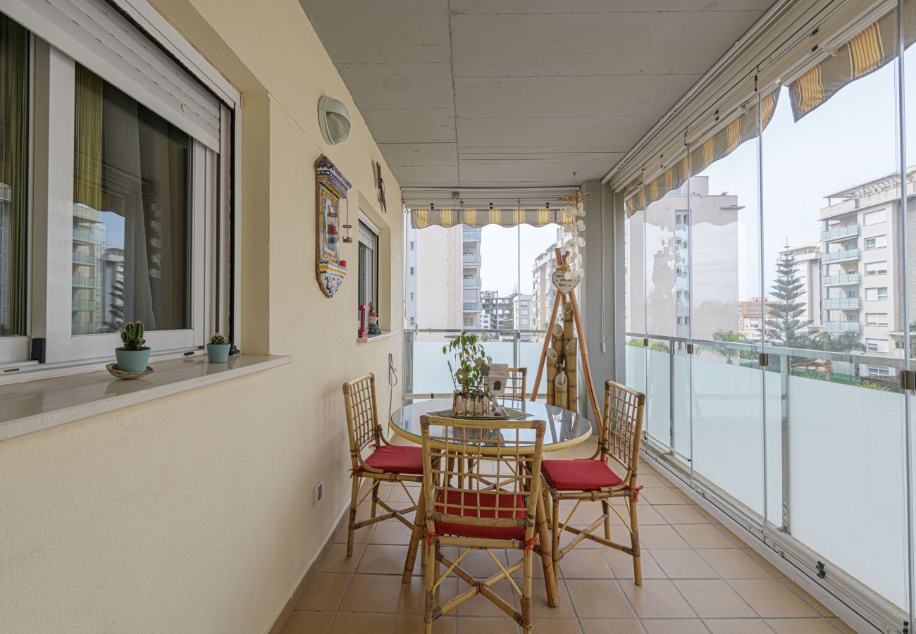 Apartment in Rincón de la Victoria - WintowinRentals 2nd Line Beach, Parking, Pool