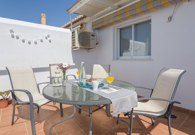 Apartment in Torre de Benagalbon - WintowinRentals Great Apartment & 1st Line Beach Apartment in Torre de Benagalbon - WintowinRentals Great Apartment & 1st Line Beach