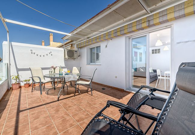 Apartment in Torre de Benagalbon - WintowinRentals Great Apartment & 1st Line Beach Apartment in Torre de Benagalbon - WintowinRentals Great Apartment & 1st Line Beach