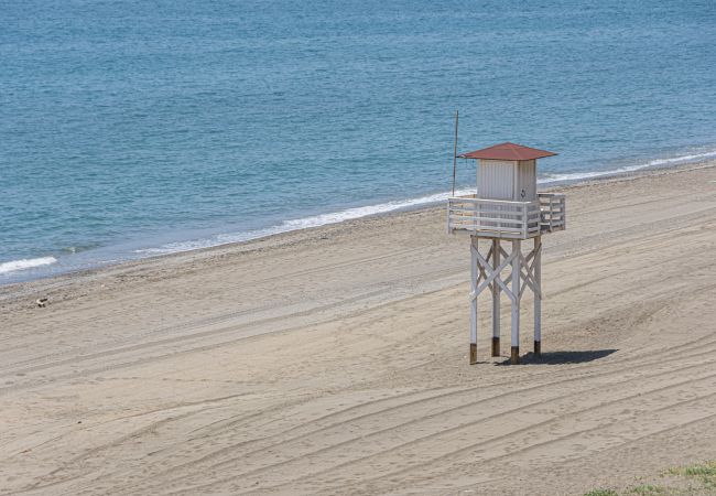 Apartment in Torre de Benagalbon - WintowinRentals Great Apartment & 1st Line Beach Apartment in Torre de Benagalbon - WintowinRentals Great Apartment & 1st Line Beach