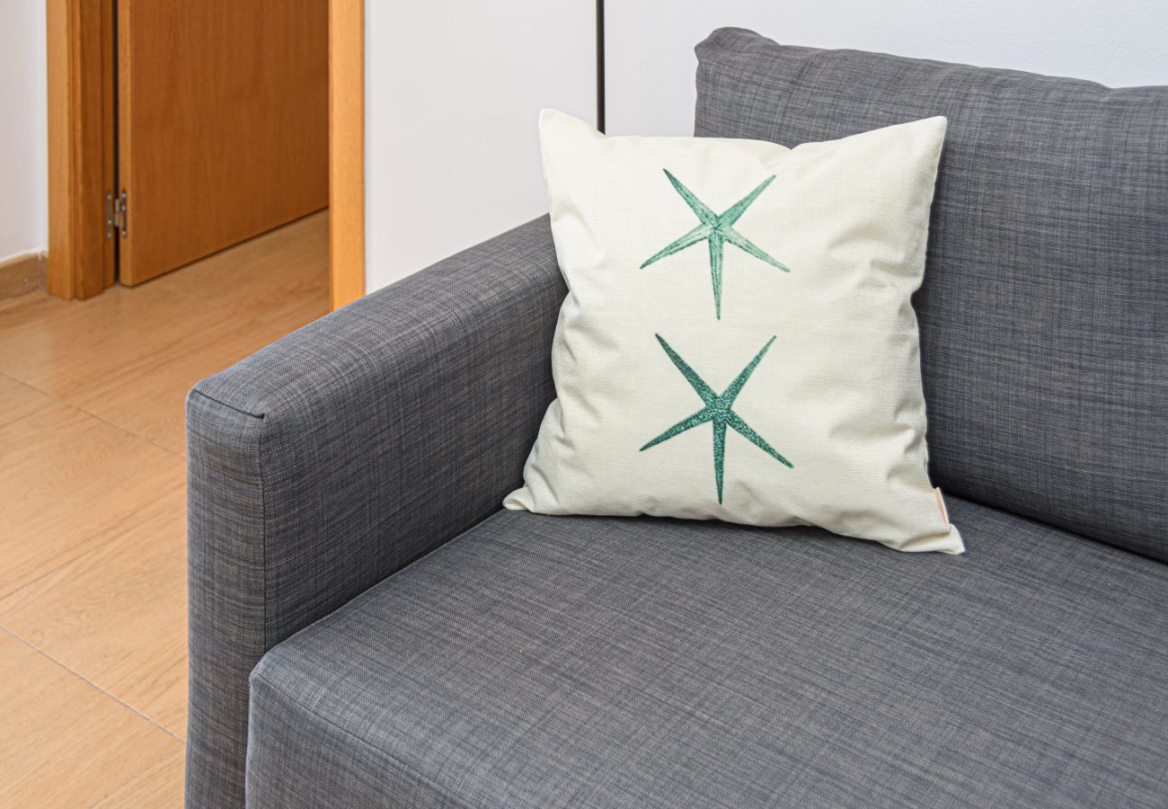 Apartment in Torre de Benagalbon - WintowinRentals Great Apartment & 1st Line Beach