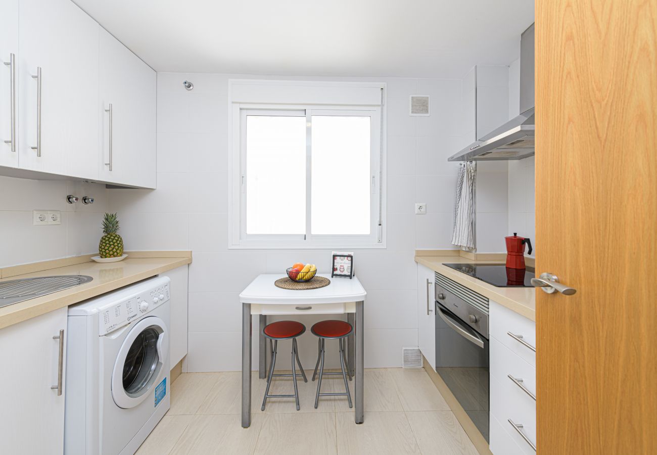 Apartment in Torre de Benagalbon - WintowinRentals Great Apartment & 1st Line Beach