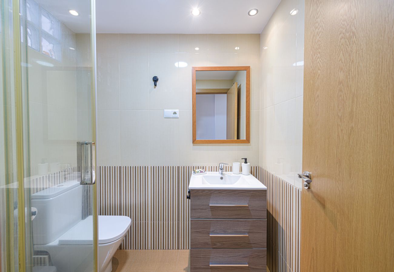 Apartment in Torre de Benagalbon - WintowinRentals Great Apartment & 1st Line Beach