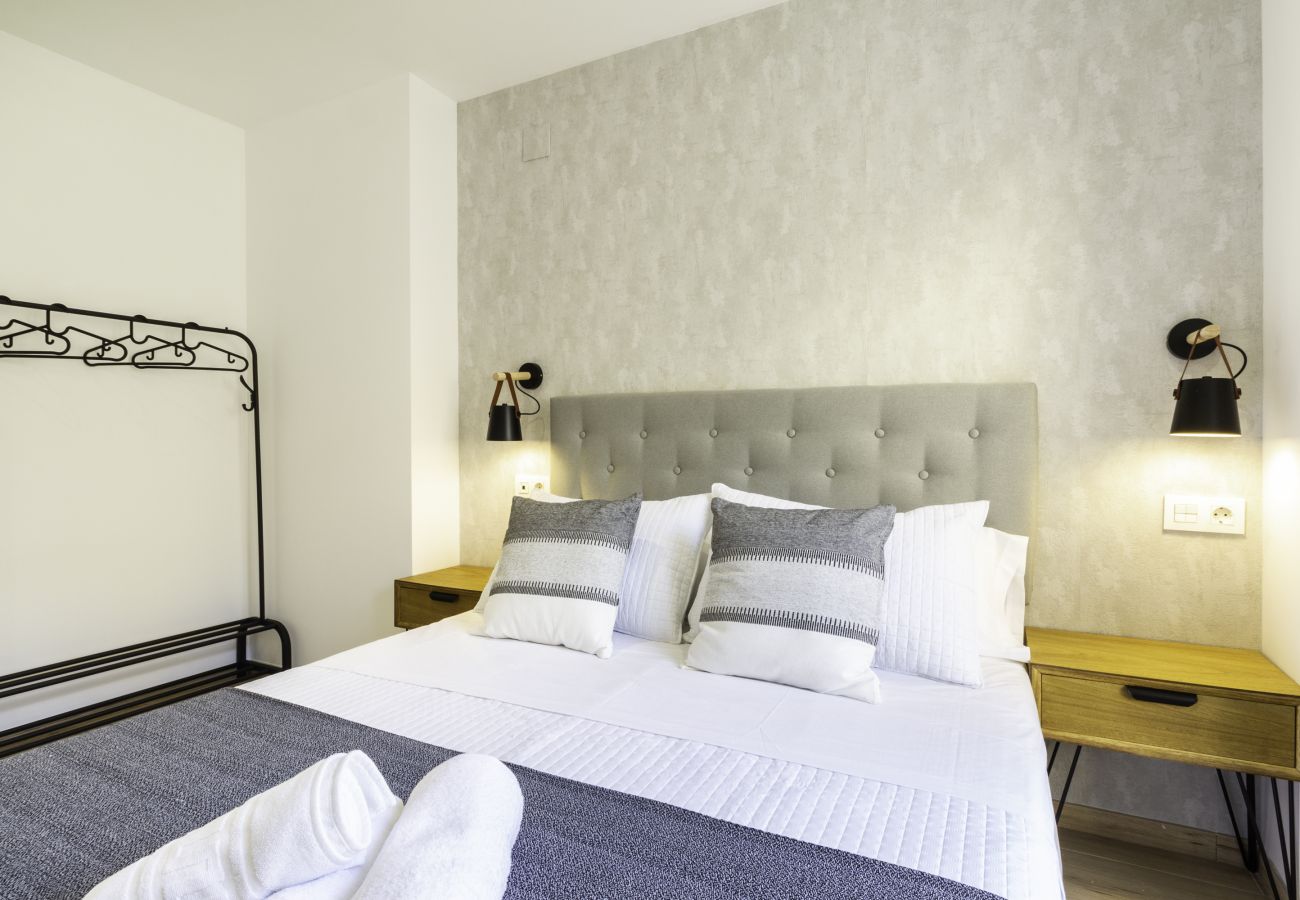 Apartment in Málaga - WintowinRentals Huelin Suites Industrial