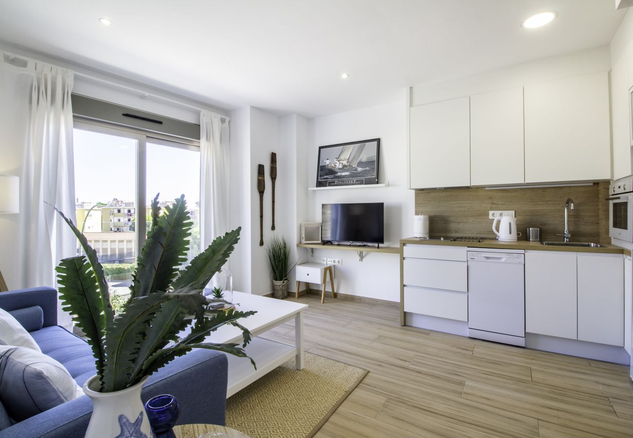 Apartment in Málaga - WintoWinRentals - Nautical style apartment.