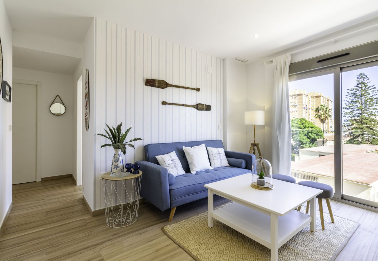 Apartment in Málaga - WintoWinRentals - Nautical style apartment.