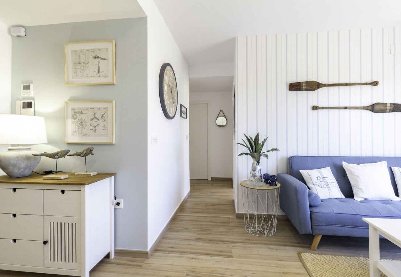 Apartment in Málaga - WintoWinRentals - Nautical style apartment.