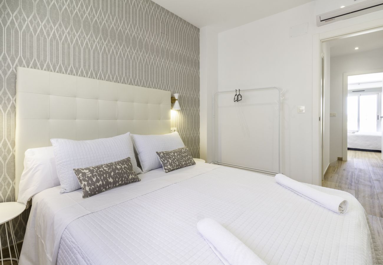 Apartment in Málaga - WintoWinRentals - Luxury penthouse with sea views.