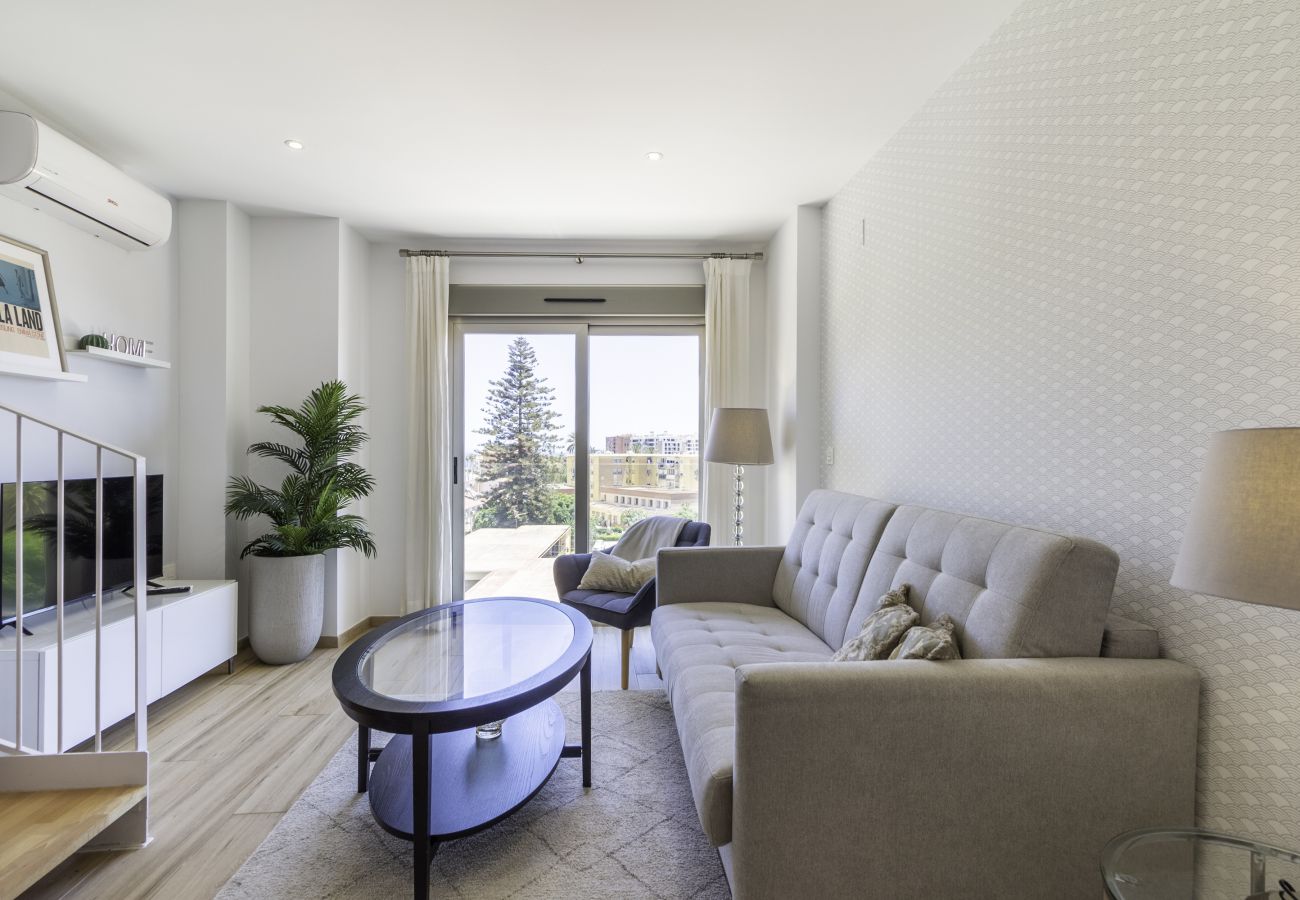 Apartment in Málaga - WintoWinRentals - Luxury penthouse with sea views.