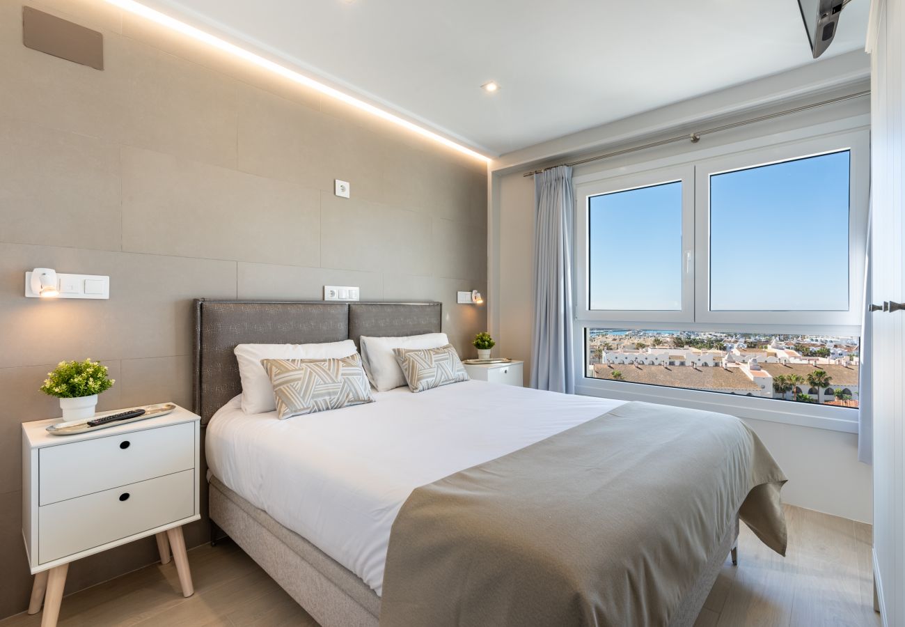 Apartment in Torremolinos - WintowinRentals Suite Apartment in Ocean House