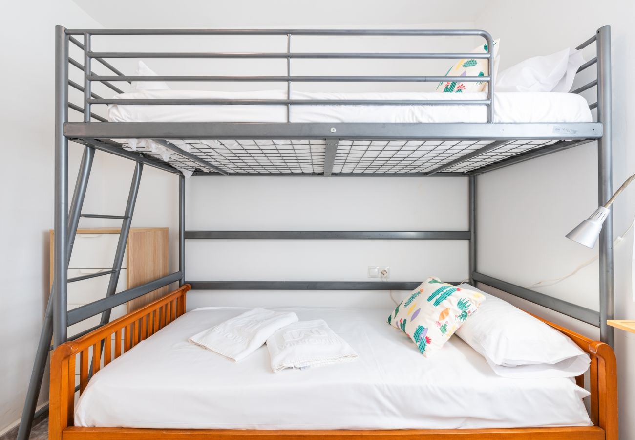 Terraced House in Rincón de la Victoria - WintowinRentals Close to the beach, Private Terrace & Parking