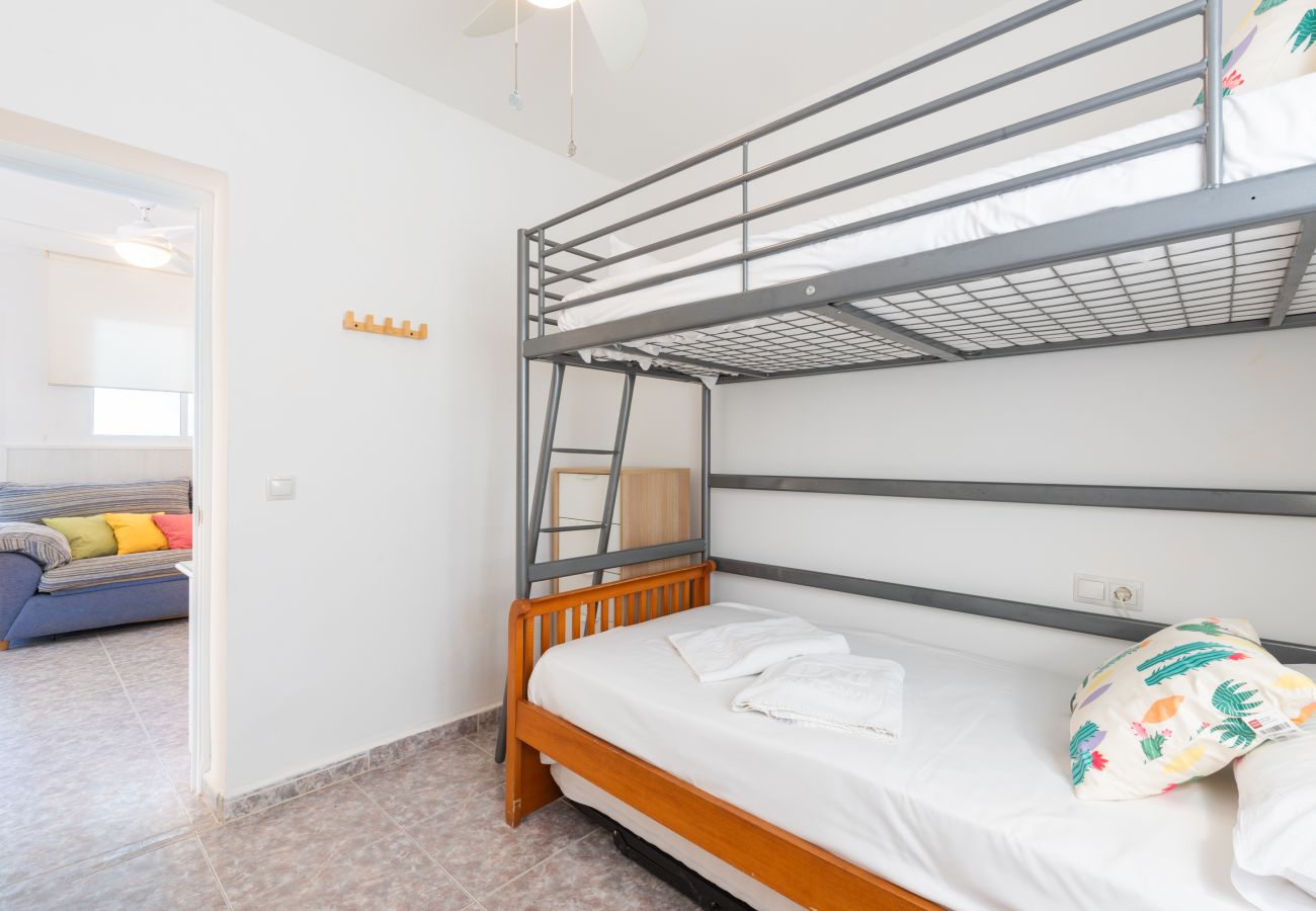 Terraced House in Rincón de la Victoria - WintowinRentals Close to the beach, Private Terrace & Parking