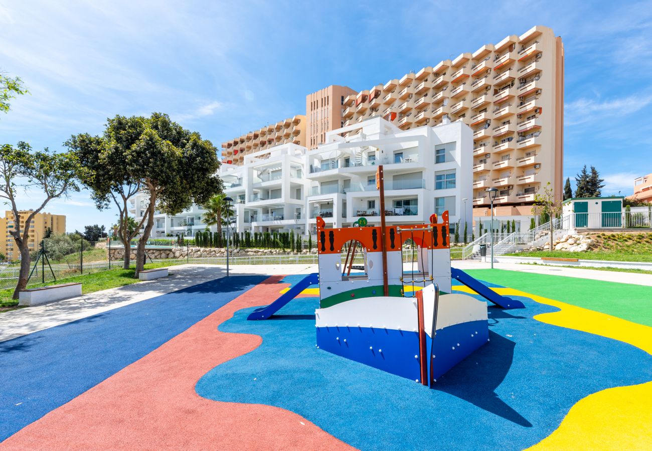 Apartment in Torremolinos - WintowinRentals Whitestones Amazing Apartment