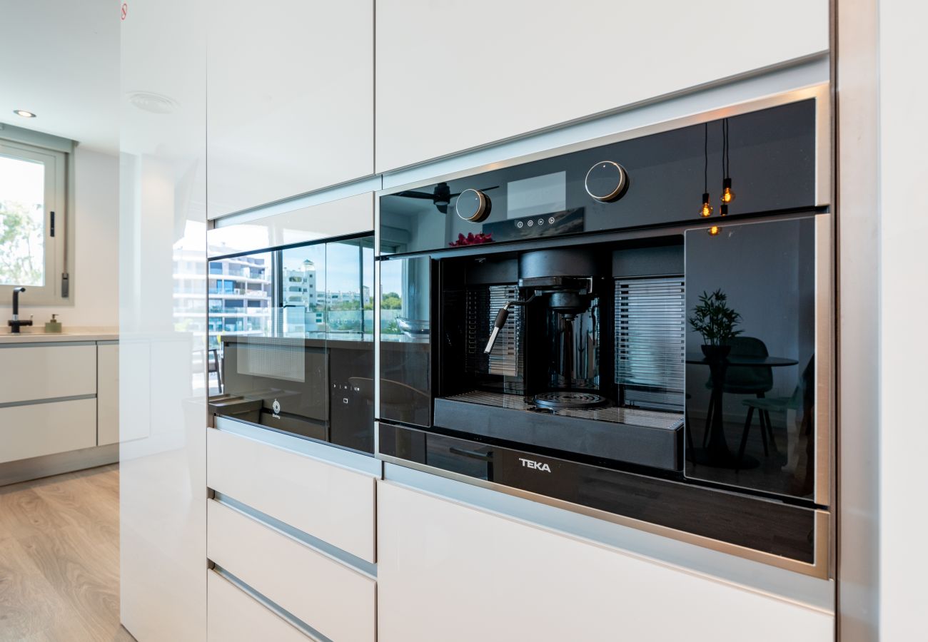 Apartment in Torremolinos - WintowinRentals Whitestones Amazing Apartment