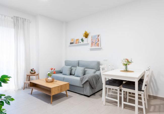 Apartment in Málaga - WintowinRentals Superb New-look Apartment  Apartment in Málaga - WintowinRentals Superb New-look Apartment