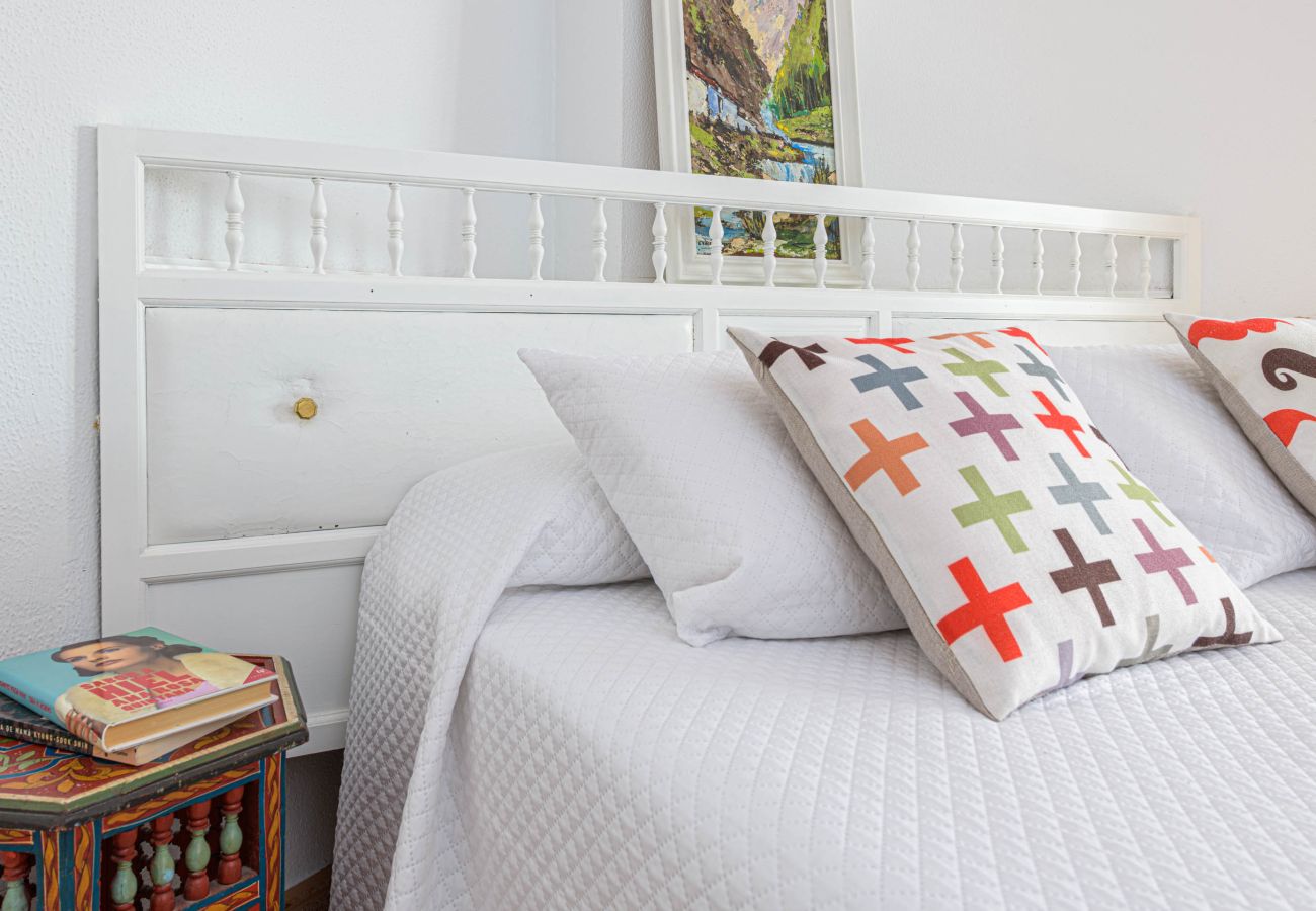 Apartment in Fuengirola - Great Location and Frontal Sea View Fuengirola