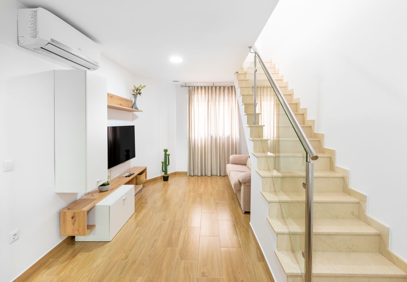 Terraced House in Málaga - WintowinRentals Huelin House Chill Out Terrace Nº1