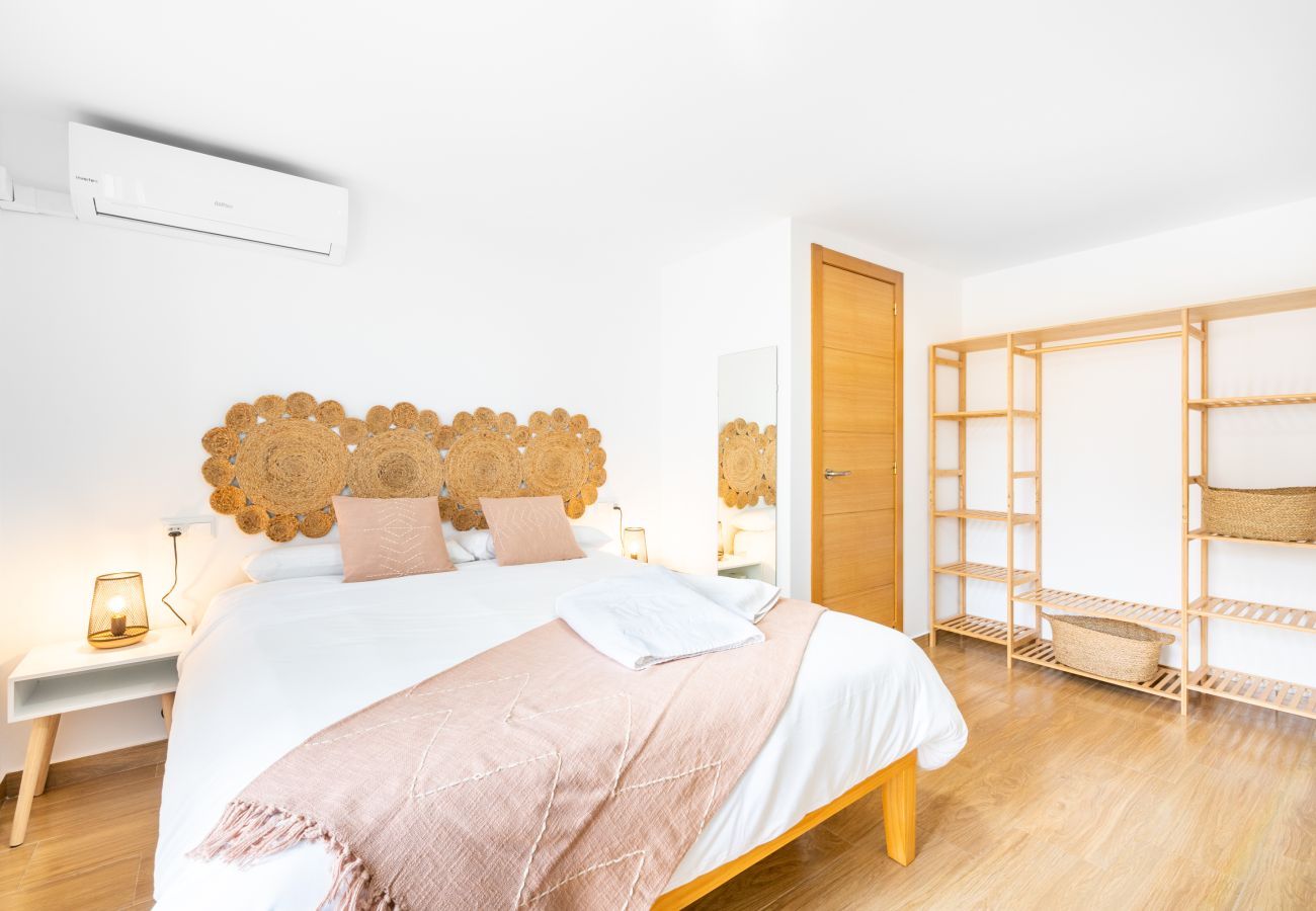 Terraced House in Málaga - WintowinRentals Huelin House Chill Out Terrace Nº1