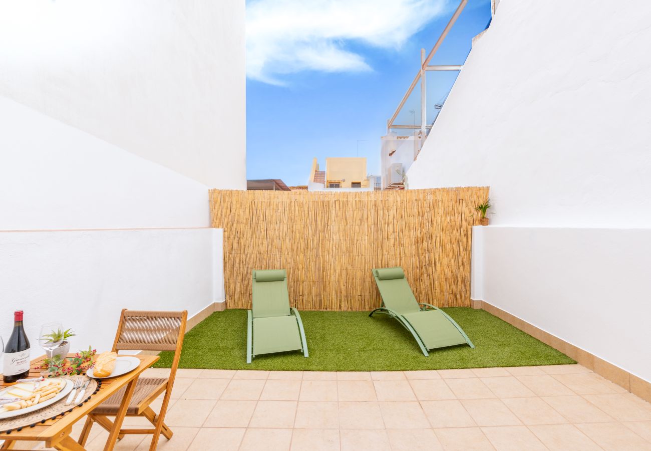 Terraced House in Málaga - WintowinRentals Huelin House Chill Out Terrace Nº1