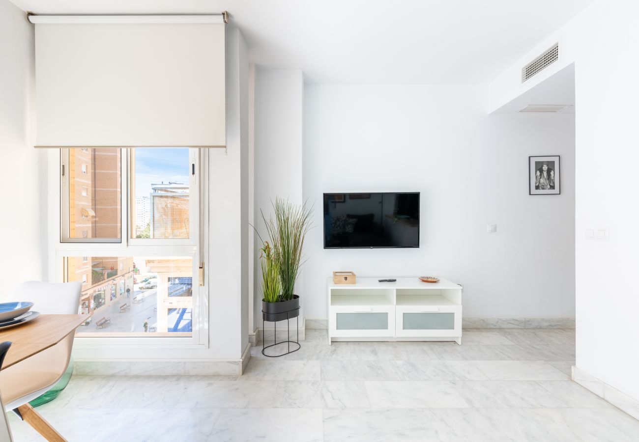 Apartment in Málaga - WintowinRentals Quiet Apartment, Very good location.